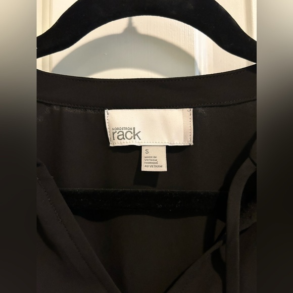 Nordstrom Rack Blouse - Picture 3 of 3